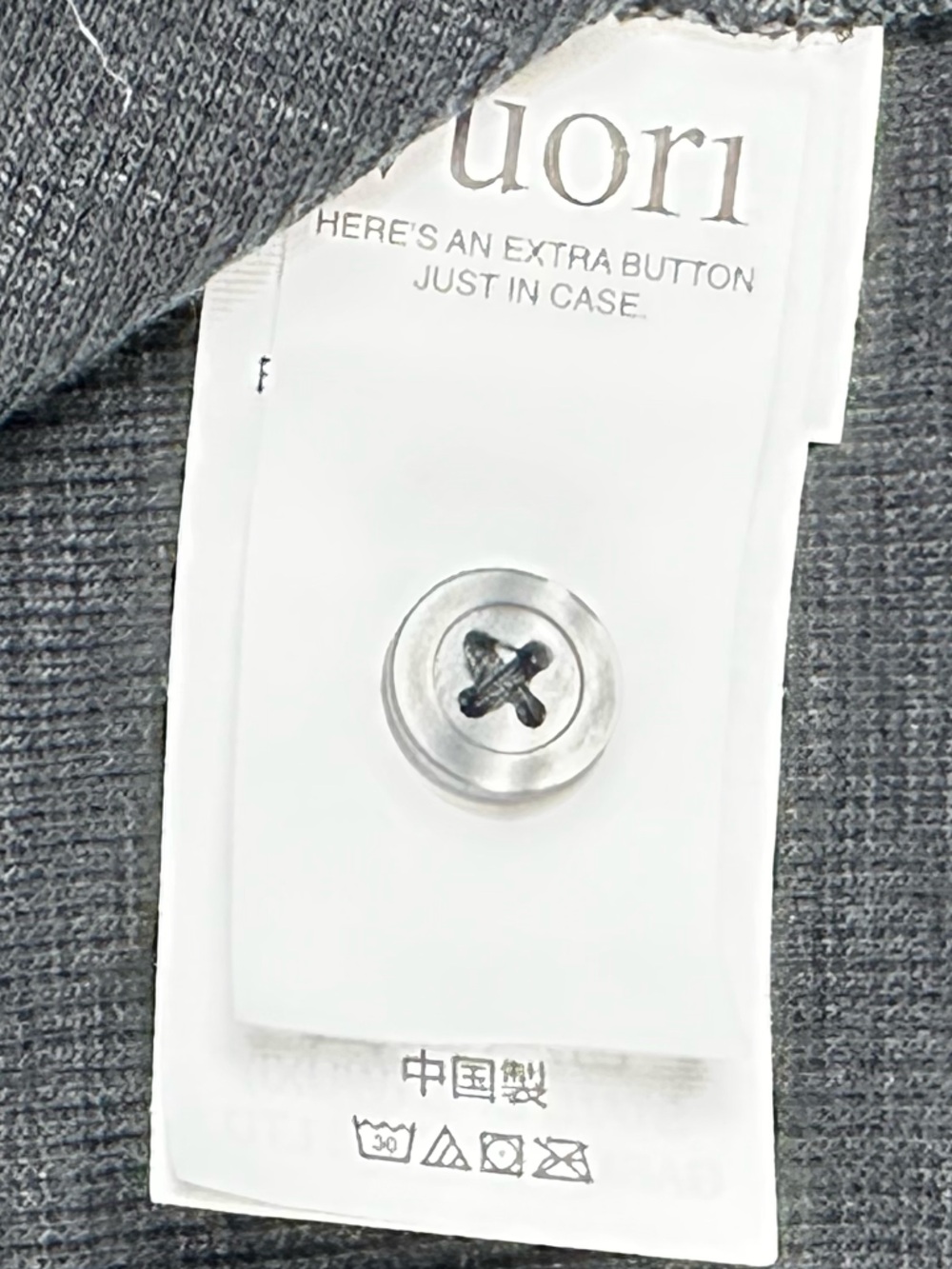 Vuori Black Heather Sunrise Oversized Long Sleeve Henley Size S NWOT - Picture 9 of 9